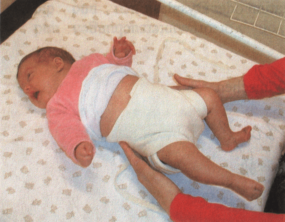 Reusable knitted diaper